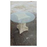 36" Rd Glass Table with Roman Pedestal Bottom
