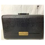 Zenith Trans-Oceanic H500 Portable Tube Radio