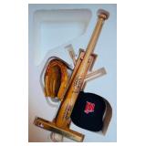 MN Twins Authentic Miniatures Baseball Display Set by SharCo