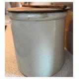 Red Wing Union Stoneware 20 Gallon Crock with Wood Top