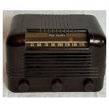 Vintage RCA Victor Table Top Tube Radio Model 15x