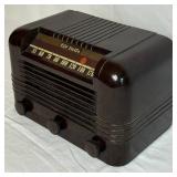 Vintage RCA Victor Table Top Tube Radio Model 15x