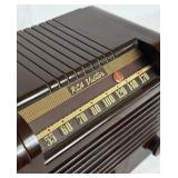 Vintage RCA Victor Table Top Tube Radio Model 15x