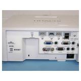 Hitachi CP-WU5505 WUXGA 5000-Lumen 3LCD HD Home Theater Projector / Projection System