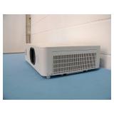 Hitachi CP-WU5505 WUXGA 5000-Lumen HD Home Theater LCD Projector / Projection System