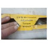 3/8" Dr. Micrometer Adjustable Torque Wrench