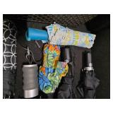 Tote full of 13 umbrellas