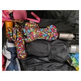 Tote full of 13 umbrellas