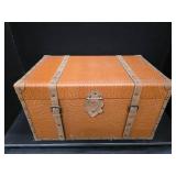 MCM Tuxford Storage Trunk