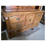 8-Drawer Dresser with a Mirror Hutch