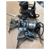 Porter-Cable 6912 Router Motor and 6911 Router Base with Accessories