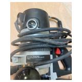 Porter-Cable 6912 Router Motor and 6911 Router Base with Accessories