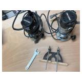 Porter-Cable 6912 Router Motor and 6911 Router Base with Accessories