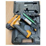 Bostitch BT1855 & SX1838 Pneumatic Brad Nailer & Stapler in Case