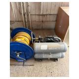 GR254CTS Air Compressor with Hose Reel