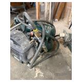 Bull FC2002 2-HP Air Compressor With Hose