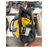 DeWalt DCN660 16GA Cordless Angled Finish Nailer with Bag and Charger