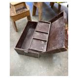 Wooden Storage Chest with Removable Tray and Two Wooden Stools