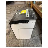 Fellowes P-8C 8-Sheet Cross-Cut Paper Shredder