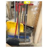 Workshop Cleaning Tools and Floor Press Roller