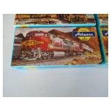 (4) Vintage Mini Model Train Cars