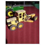 (2) Vintage John Deere Tractors
