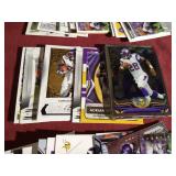 (40) Adrian Peterson Cards