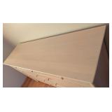 BR - Nadeau Solid Wood 10-Drawer Dresser