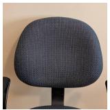 ML - Adjustable Office Chair with Armrests and Rolling Base
