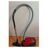 ML - Miele Classic C1 Canister Vacuum with Attachments and Extra Bags