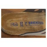 LR - Birkenstock Soft Footbed Sandals Size 37