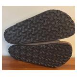 LR - Birkenstock Soft Footbed Sandals Size 37