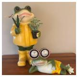 LR - Set of 2 Frog Garden Decor Figures One with Solar Light Feature