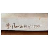 LR - Fleur de Lis 1999 Pig Chef Kitchen Utensil Holder