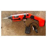 G - Black & Decker Pivot Plus Drill Driver PD600 with Charger