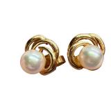 14k Gold Pearl Stud Earrings