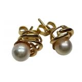 14k Gold Pearl Stud Earrings
