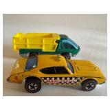 Vintage Hot Wheels Redlines Maxi Taxi and Heavyweights Scooper Diecast Cars