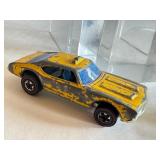 Assorted Vintage Hot Wheels Redlines Diecast Cars Set of 5 including Vintage Redline Hot Wheels Ice T, Barracuda and More