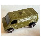 Hot Wheels Redlines Khaki Cooler and Fun Slinger Military Vehicle Set