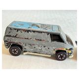 Lot of 2 Vintage Redlines Hot Wheels Super Vans 1974 Hong Kong