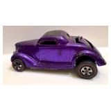 2 Vintage Hot Wheels Redlines Cars: Classic Ford Coupe and 57 T-Bird Purple