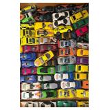 LR - 2 Flats of Loose Hot Wheels Diecast Cars Collection