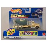 LR - Set of 5 Hot Wheels 24K Plated Gold Haulers Toys R Us 50th Anniversary Collectibles