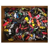 DR - Box of Loose Used Hot Wheels and Die-Cast Toy Cars Assortment