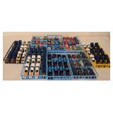 DR - Lot of 8 Trays of Used Loose Hot Wheels Cars
