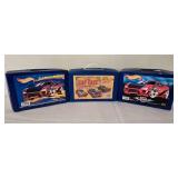 K - Hot Wheels Collection with 3 Carrying Cases and 6 Racks of Cars