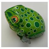 Vintage Key Wind Tin Litho Frog 5"