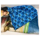 Vintage Star Wars Bed Comforter And Collectibles