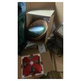 Mixed Household and Seasonal Items Pallet with Decor and Gadgets